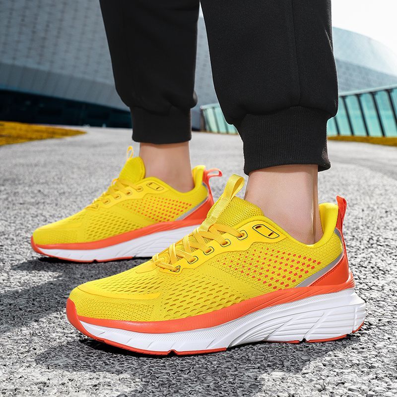 プロのランニングシューズ男性ワイドアウトドアスポーツ男性靴滑 - Men'S Shoes X Wide のレビューと価格