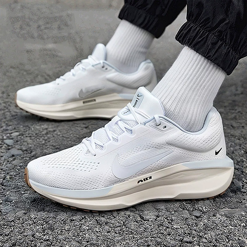 NIKE メンズ ランニングシューズ AIRWINFLO 1 - Men Shoes Size Nike のレビューと価格